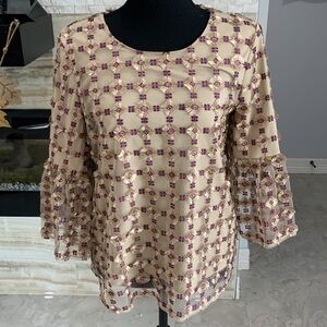 Women’s Calvin Klein Wide Bell Like Sleeves‎ Size XS (95)